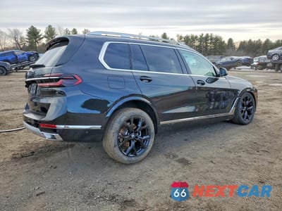 Trzecie zdjęcie samochodu z tyłu: 2026 BMW X7 XDRIVE40I VIN:5UX23EM0XT9158349 - miniatura