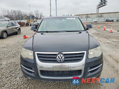 Piąte zdjęcie samochodu w środku: 2009 VOLKSWAGEN TOUAREG 2 V6 VIN:WVGBE77LX9D001208 - miniatura