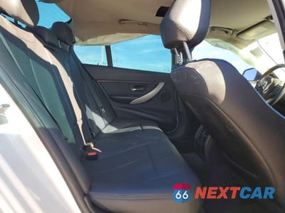 Zdjęcie 10 z 11 samochodu: 2014 BMW 320 I VIN:WBA3B1G56ENT01099 - miniatura