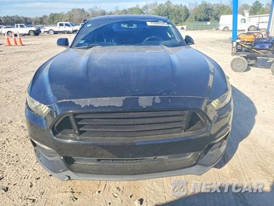 Piąte zdjęcie samochodu w środku: 2016 FORD MUSTANG VIN:1FA6P8AM8G5302077 - miniatura