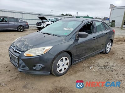 2013 FORD FOCUS S 1FADP3E20DL282966 - główne zdjęcie licytacji z USA - miniatura