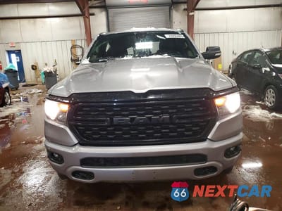 Piąte zdjęcie samochodu w środku: 2022 RAM 1500 BIG HORN/LONE STAR VIN:1C6SRFFT7NN340797 - miniatura