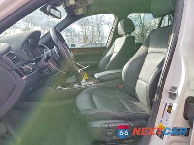 Zdjęcie 7 z 12 samochodu: 2017 BMW X3 XDRIVE35I VIN:5UXWX7C34H0W39206 - miniatura