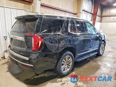 Trzecie zdjęcie samochodu z tyłu: 2021 GMC YUKON SLT VIN:1GKS2BKD8MR248713 - miniatura
