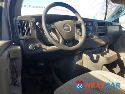 Zdjęcie 8 z 13 samochodu: 2008 GMC SAVANA G2500 UTILITY / SERVICE VAN VIN:1GTGG25C381131566 - miniatura