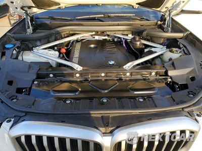 Zdjęcie 12 z 13 samochodu: 2026 BMW X5 XDRIVE40I VIN:5UX23EU06T9081706 - miniatura
