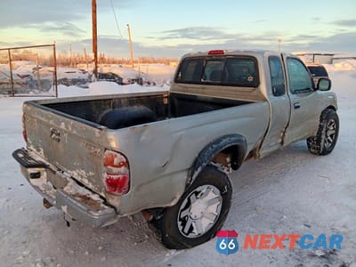 Trzecie zdjęcie samochodu z tyłu: 2001 TOYOTA TACOMA XTRACAB VIN:5TEWN72N91Z792910 - miniatura