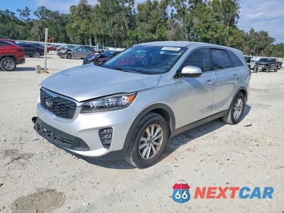 2019 KIA SORENTO L 5XYPG4A34KG581879 - główne zdjęcie licytacji z USA - miniatura