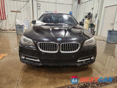 Piąte zdjęcie samochodu w środku: 2016 BMW 535 I VIN:WBA5B1C54GG132108 - miniatura