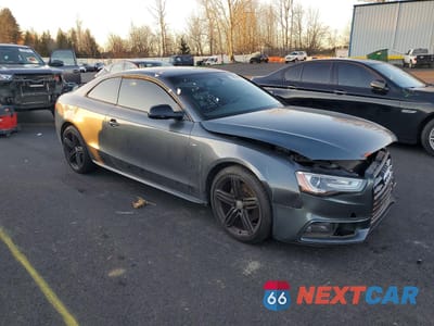 Czwarte zdjęcie samochodu z boku: 2013 AUDI A5 PREMIUM VIN:WAUMFAFRXDA073224 - miniatura