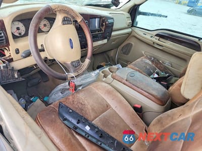 Zdjęcie 8 z 11 samochodu: 2006 FORD F250 SUPER DUTY VIN:1FTSW21P16EB29309 - miniatura