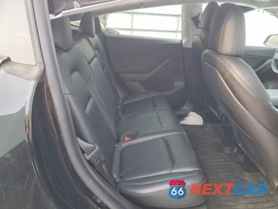 Zdjęcie 10 z 11 samochodu: 2022 TESLA MODEL Y VIN:7SAYGDEE7NF421123 - miniatura