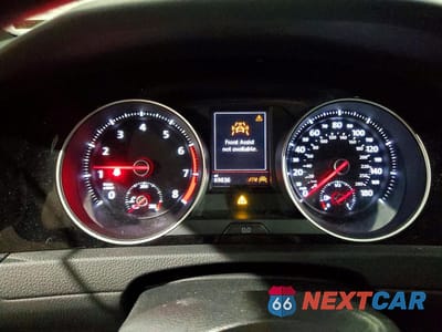 Zdjęcie 9 z 12 samochodu: 2021 VOLKSWAGEN GTI S VIN:3VW6T7AU1MM011245 - miniatura