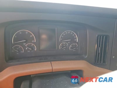 Zdjęcie 8 z 10 samochodu: 2022 FREIGHTLINER CASCADIA 126 SEMI TRUCK VIN:3AKJHHDR3NSNC4732 - miniatura
