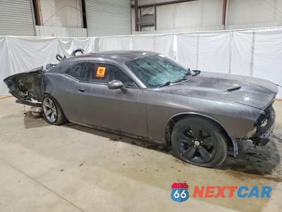 Czwarte zdjęcie samochodu z boku: 2021 DODGE CHALLENGER SXT VIN:2C3CDZAGXMH506278 - miniatura