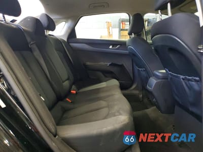 Zdjęcie 10 z 12 samochodu: 2023 KIA K5 LXS VIN:5XXG14J27PG196479 - miniatura