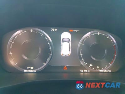 Zdjęcie 9 z 13 samochodu: 2021 VOLVO XC40 T5 INSCRIPTION VIN:YV4162UL0M2582028 - miniatura