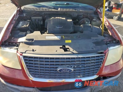 Zdjęcie 11 z 12 samochodu: 2003 FORD EXPEDITION XLT VIN:1FMRU15W03LB03013 - miniatura