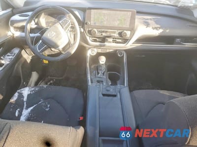 Zdjęcie 8 z 11 samochodu: 2025 TOYOTA GRAND HIGHLANDER VIN:5TDAAAA55SS030547 - miniatura