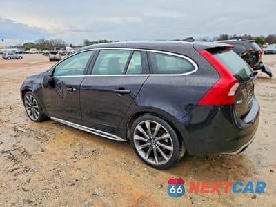 Drugie zdjęcie samochodu z przodu: 2015 VOLVO V60 PREMIER VIN:YV126MEB0F1188931 - miniatura