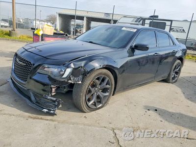 2019 CHRYSLER 300 S 2C3CCABG4KH585429 - główne zdjęcie licytacji z USA - miniatura