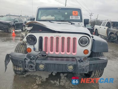 Piąte zdjęcie samochodu w środku: 2007 JEEP WRANGLER X VIN:1J4GB39197L105130 - miniatura