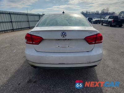 Zdjęcie 6 z 12 samochodu: 2015 VOLKSWAGEN PASSAT SEL VIN:1VWCV7A32FC003843 - miniatura