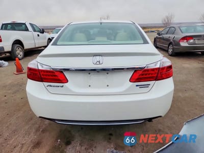Zdjęcie 6 z 13 samochodu: 2015 HONDA ACCORD TOURING HYBRID VIN:1HGCR6F7XFA009920 - miniatura