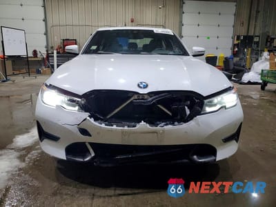 Piąte zdjęcie samochodu w środku: 2019 BMW 330XI VIN:WBA5R7C52KAJ85447 - miniatura