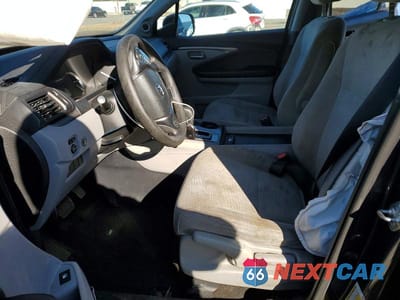 Zdjęcie 7 z 12 samochodu: 2018 HONDA PILOT LX VIN:5FNYF5H15JB014782 - miniatura
