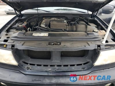 Zdjęcie 12 z 12 samochodu: 2000 LINCOLN NAVIGATOR VIN:5LMEU27A2YLJ30580 - miniatura