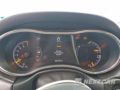Zdjęcie 9 z 11 samochodu: 2014 JEEP GRAND CHEROKEE LIMITED VIN:1C4RJFBG3EC408001 - miniatura