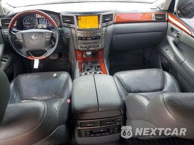 Zdjęcie 8 z 13 samochodu: 2010 LEXUS LX 570 VIN:JTJHY7AX0A4041266 - miniatura
