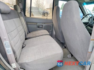 Zdjęcie 11 z 12 samochodu: 1997 FORD EXPLORER VIN:1FMDU34X1VZA53898 - miniatura