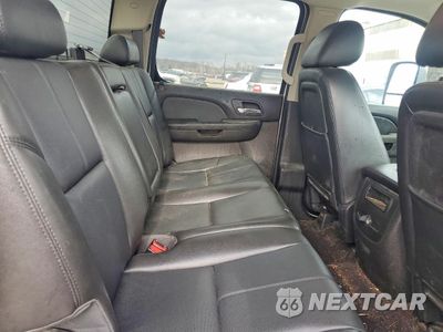 Zdjęcie 10 z 12 samochodu: 2012 CHEVROLET SILVERADO K3500 LTZ VIN:1GC4K1CG5CF223680 - miniatura