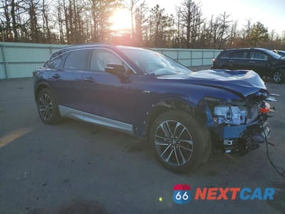 Czwarte zdjęcie samochodu z boku: 2024 ACURA ZDX A-SPEC VIN:4W5KHNRL7RZ519652 - miniatura
