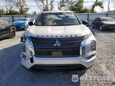 Piąte zdjęcie samochodu w środku: 2024 MITSUBISHI OUTLANDER SE VIN:JA4J4VA85RZ061471 - miniatura