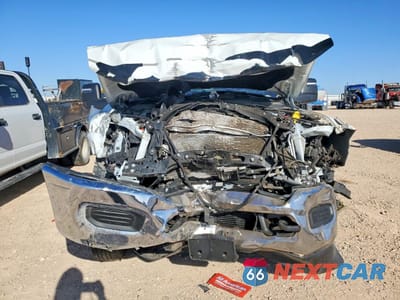 Piąte zdjęcie samochodu w środku: 2024 RAM 3500 TRADESMAN VIN:3C63RRGL5RG312385 - miniatura