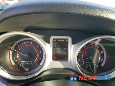 Zdjęcie 9 z 12 samochodu: 2019 DODGE JOURNEY SE VIN:3C4PDCBG1KT873065 - miniatura