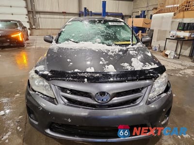 Piąte zdjęcie samochodu w środku: 2011 TOYOTA COROLLA BASE VIN:2T1BU4EE1BC564063 - miniatura