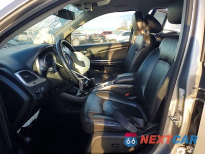 Zdjęcie 7 z 13 samochodu: 2018 DODGE JOURNEY VIN:3C4PDCEG5JT363067 - miniatura