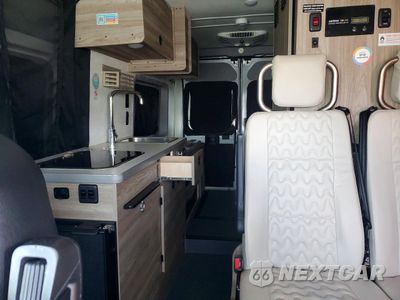 Zdjęcie 10 z 13 samochodu: 2025 RAM PROMASTER 3500 3500 HIGH VIN:3C6MRVJG6SE523282 - miniatura