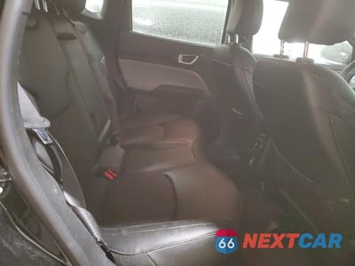 Zdjęcie 11 z 12 samochodu: 2024 JEEP COMPASS LATITUDE VIN:3C4NJDBN1RT175599 - miniatura