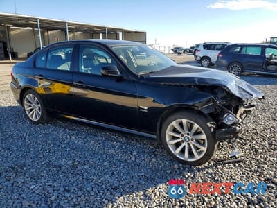Czwarte zdjęcie samochodu z boku: 2011 BMW 328 XI VIN:WBAPK7G59BNN85151 - miniatura