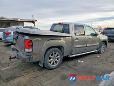 Trzecie zdjęcie samochodu z tyłu: 2009 GMC SIERRA K1500 DENALI VIN:3GTEK03229G199235 - miniatura