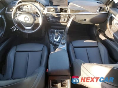Zdjęcie 8 z 11 samochodu: 2016 BMW 328 XI SULEV VIN:WBA8E3G58GNU02429 - miniatura
