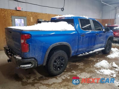 Trzecie zdjęcie samochodu z tyłu: 2024 CHEVROLET SILVERADO K1500 ZR2 VIN:3GCUDHEL6RG101172 - miniatura