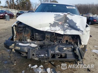 Piąte zdjęcie samochodu w środku: 2003 CHEVROLET S TRUCK S10 VIN:1GCCS14H738231951 - miniatura