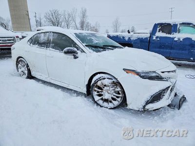 Czwarte zdjęcie samochodu z boku: 2023 TOYOTA CAMRY SE NIGHT SHADE VIN:4T1G11BK8PU084745 - miniatura