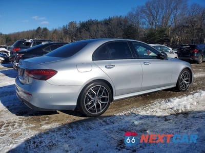 Trzecie zdjęcie samochodu z tyłu: 2021 MERCEDES-BENZ E 350 VIN:W1KZF8DB5MA960761 - miniatura